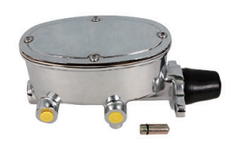 Aluminum Oval Tandem Master Cylinders，1-1/8＂ Bore; 9/16＂ & 1/2＂ Ports